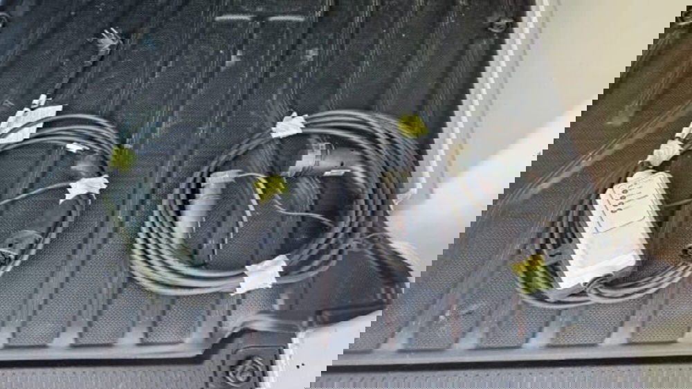 Nissan Townstar usata a Lucca (18)