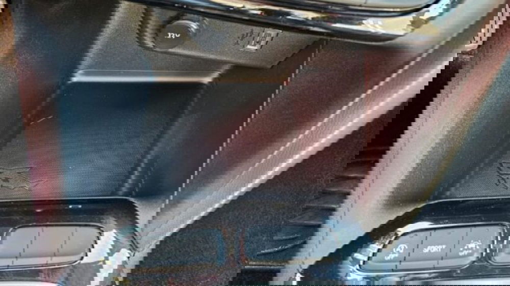 Opel Corsa usata a Lucca (11)