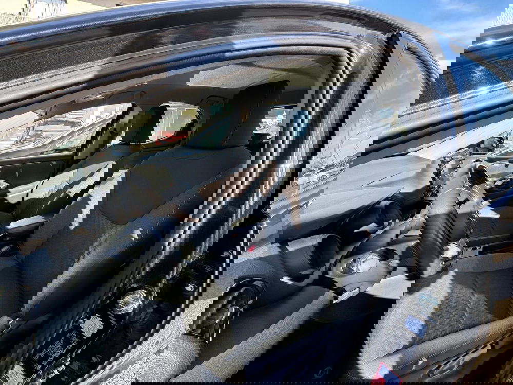 Toyota Yaris usata a Modena (13)