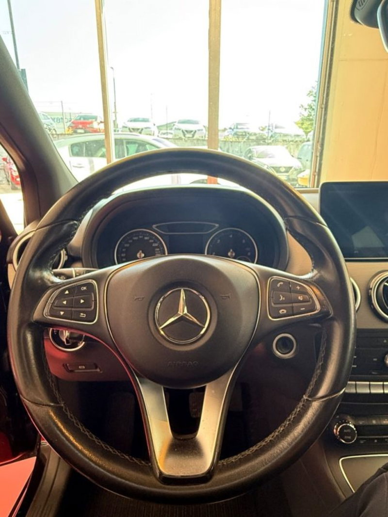 Mercedes-Benz Classe B usata a Sassari (12)