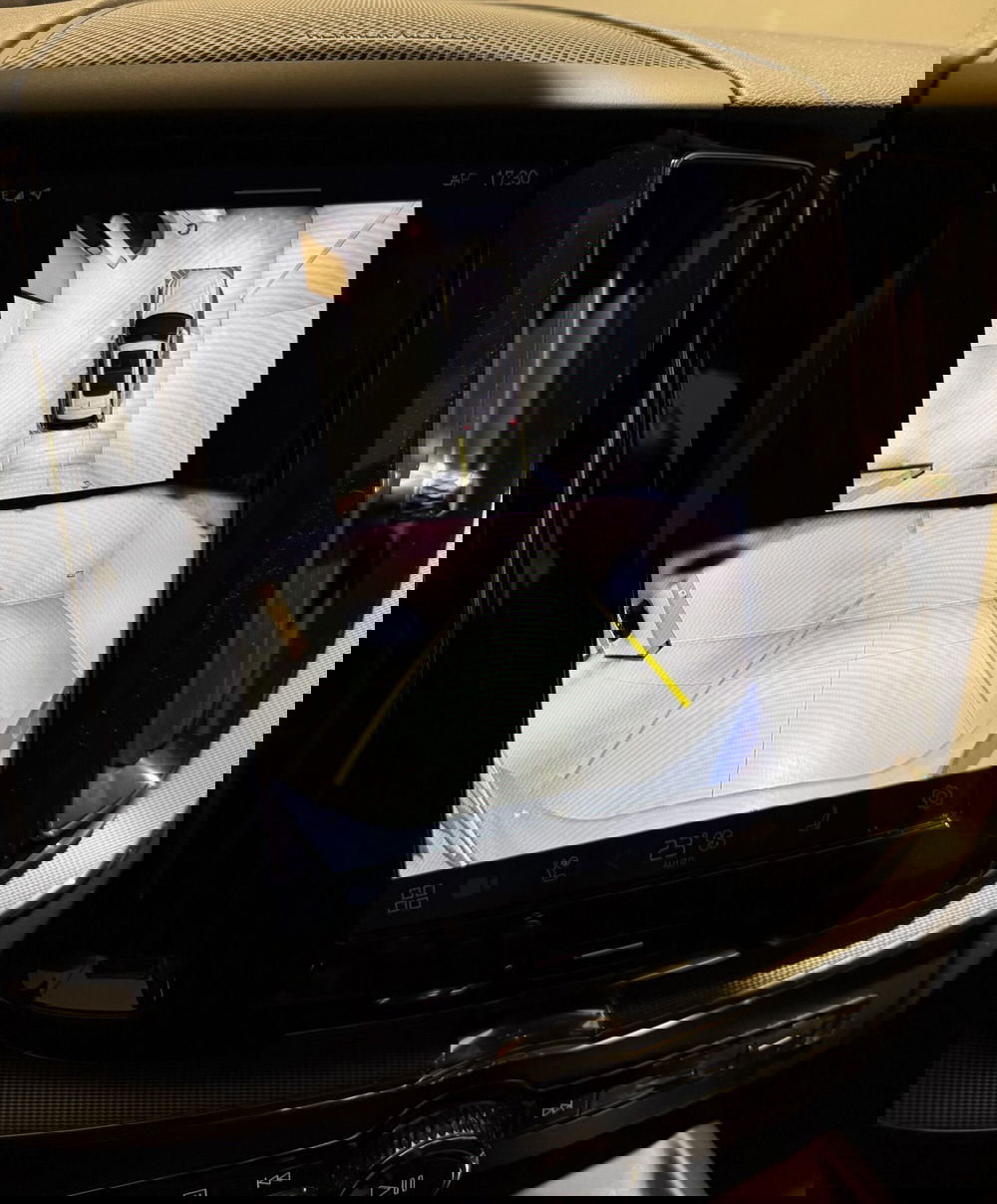 Volvo XC60 usata a Parma (10)