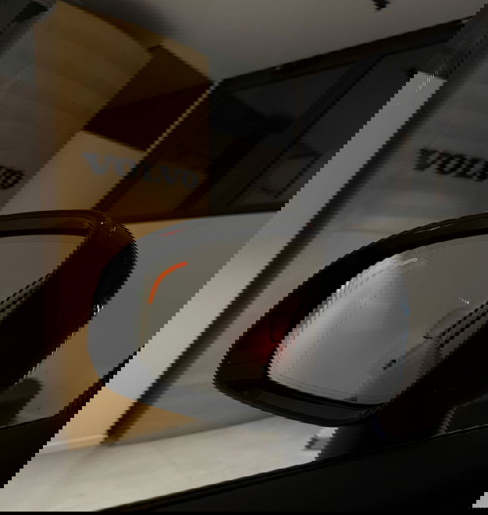 Volvo XC60 usata a Parma (11)