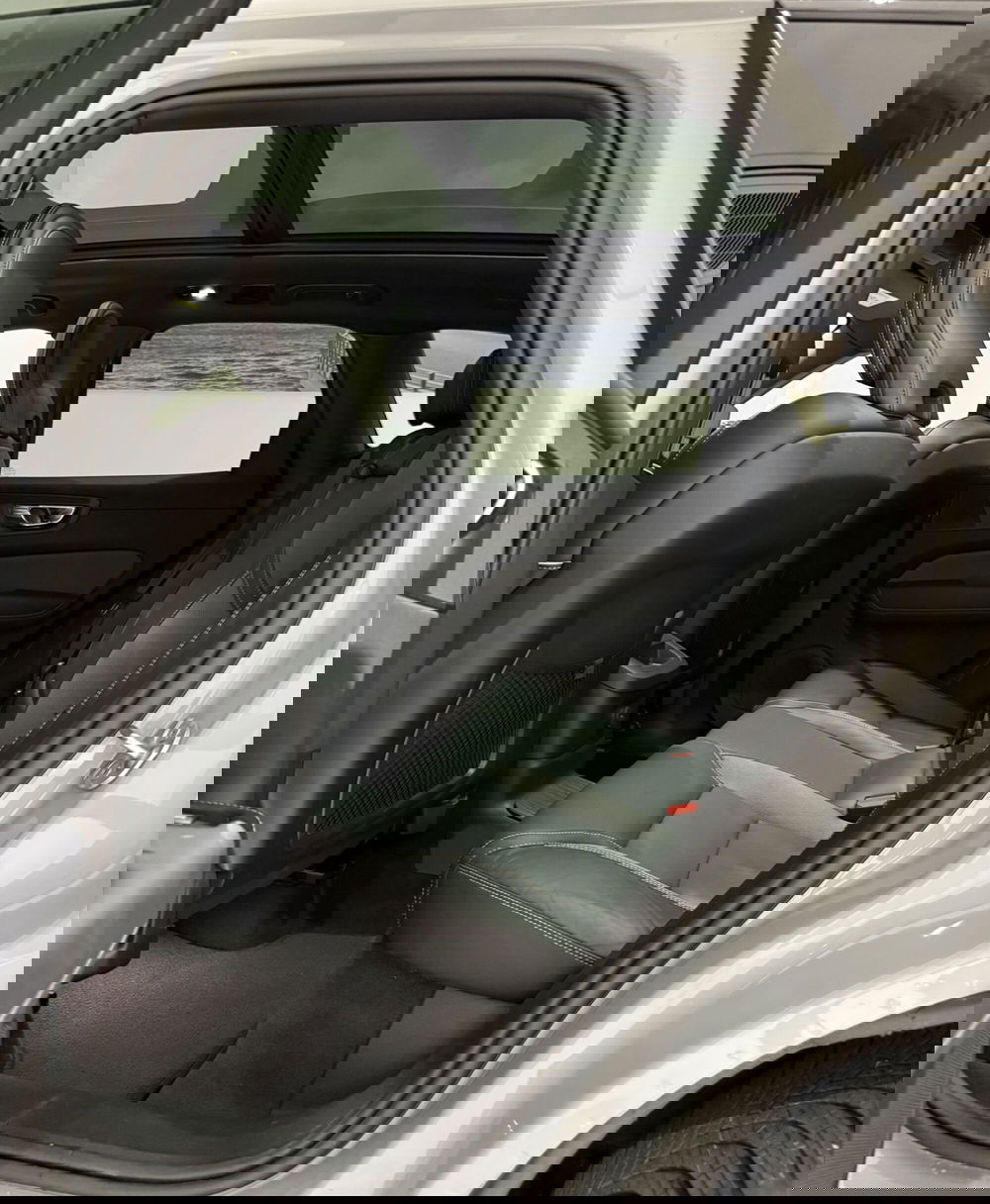 Volvo XC60 usata a Parma (6)