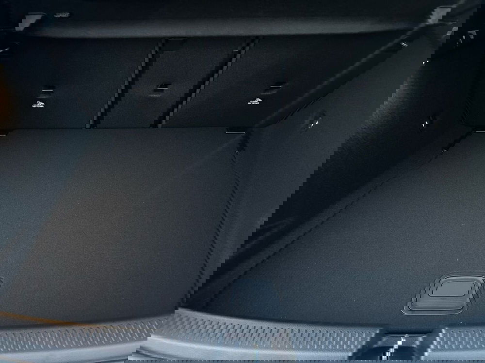 Mercedes-Benz Classe A usata a Bari (8)