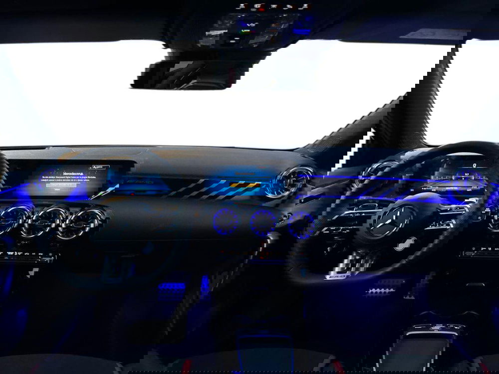 Mercedes-Benz Classe A usata a Bari (9)