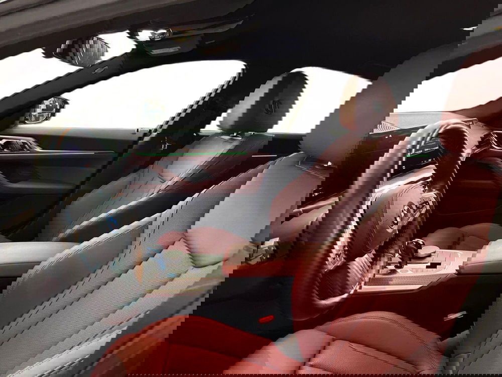 BMW i4 usata a Bari (7)