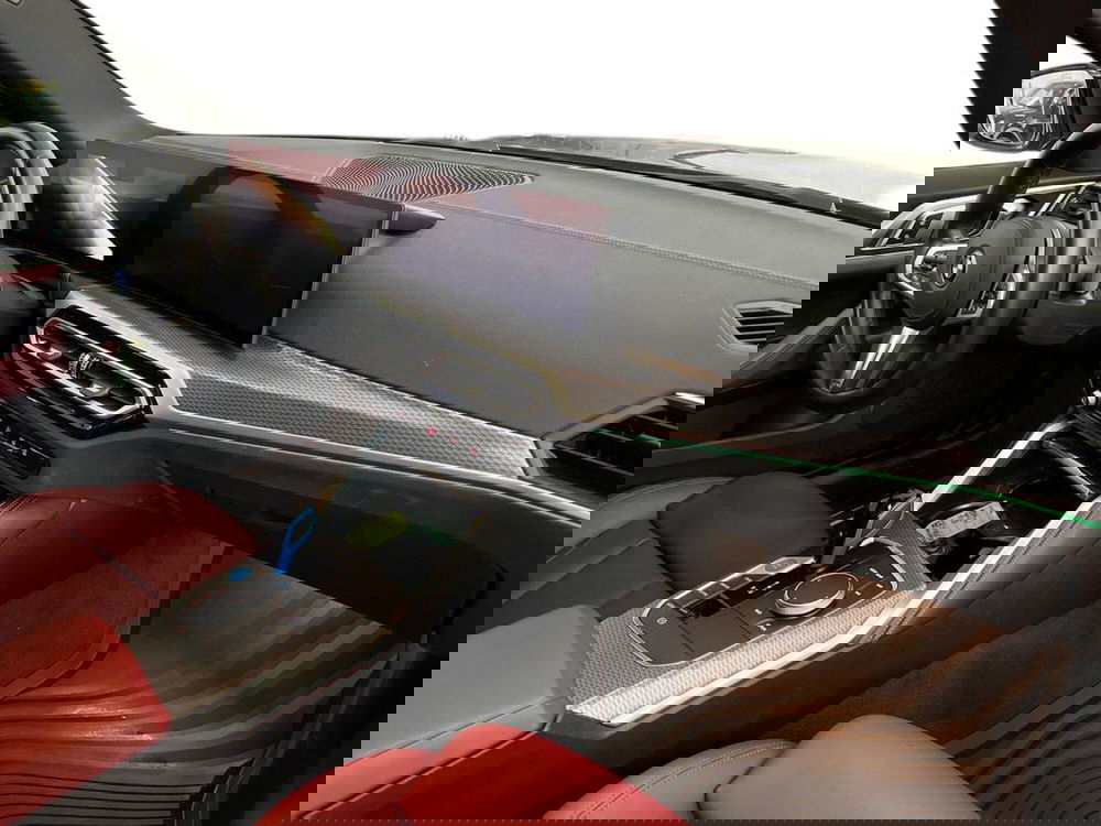 BMW i4 usata a Bari (9)