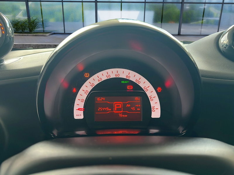 smart Fortwo usata a Cosenza (11)