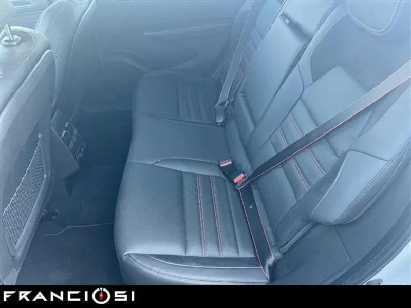 Renault Arkana usata a Modena (15)