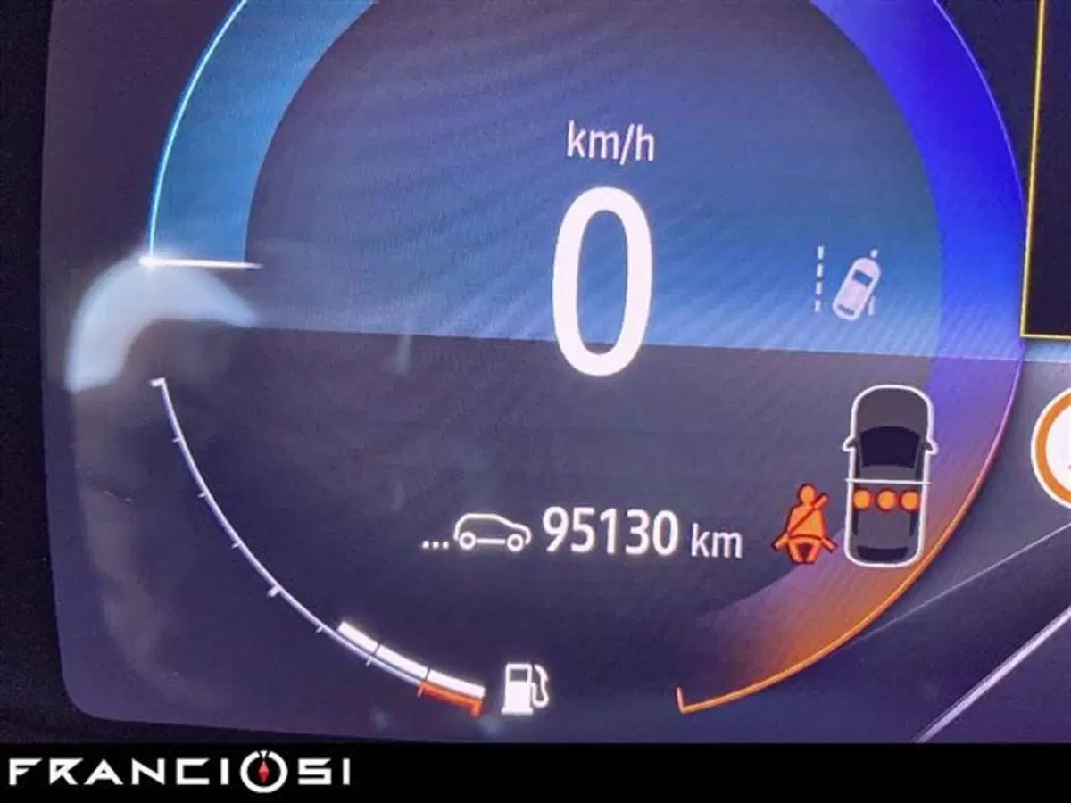Renault Megane E-Tech Electric usata a Modena (8)