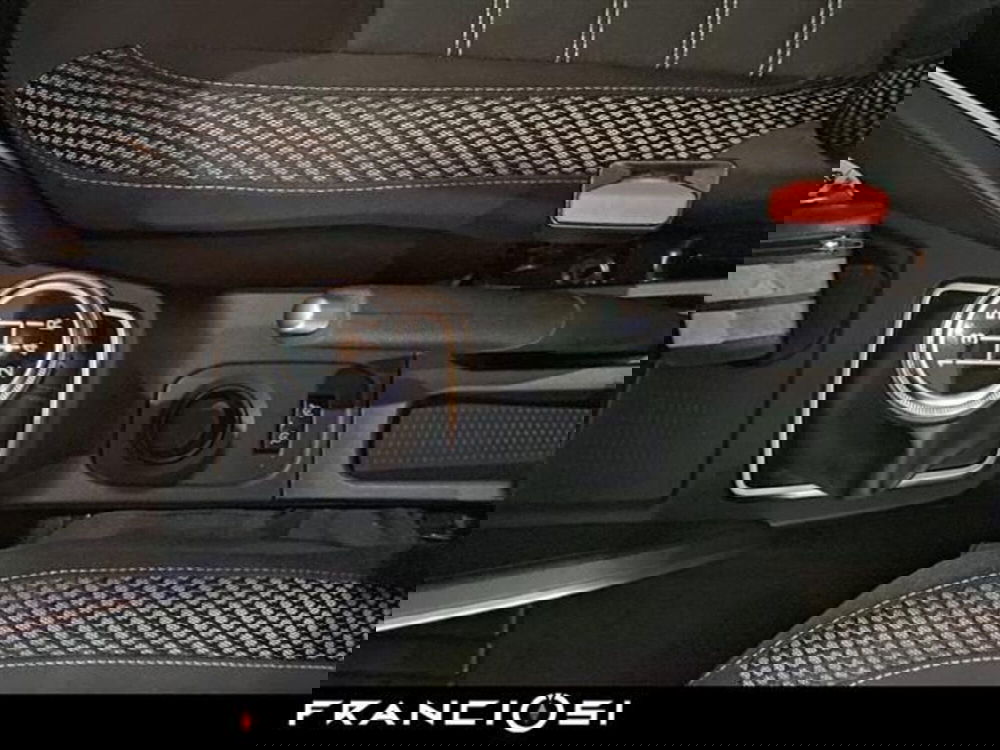 Dacia Duster usata a Modena (10)