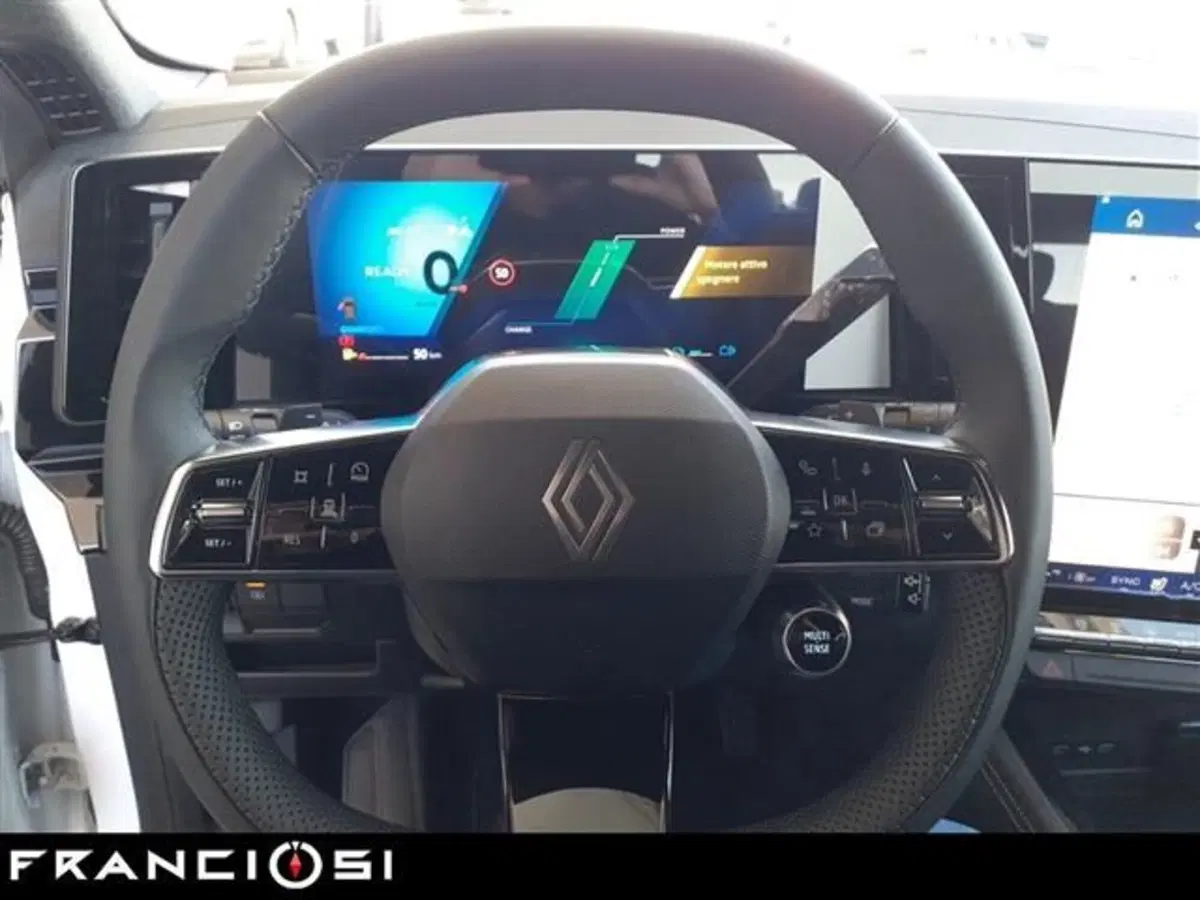 Renault Austral nuova a Modena (11)