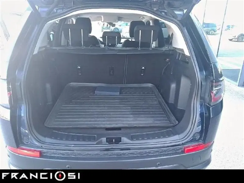 Land Rover Discovery Sport usata a Modena (12)