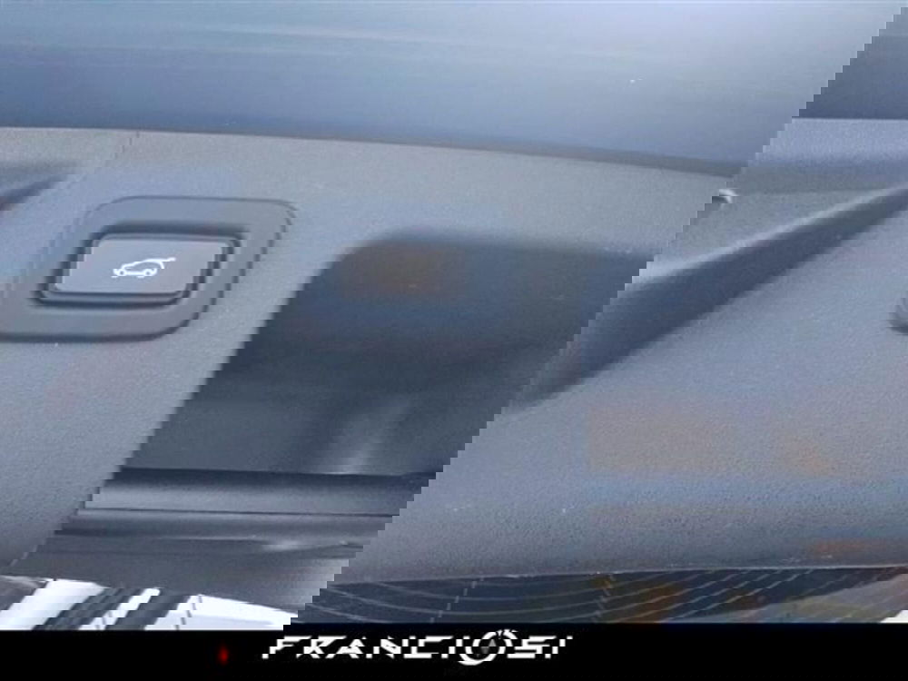 Land Rover Discovery Sport usata a Modena (16)