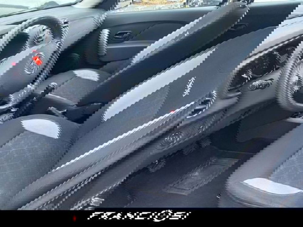 Dacia Sandero usata a Modena (8)