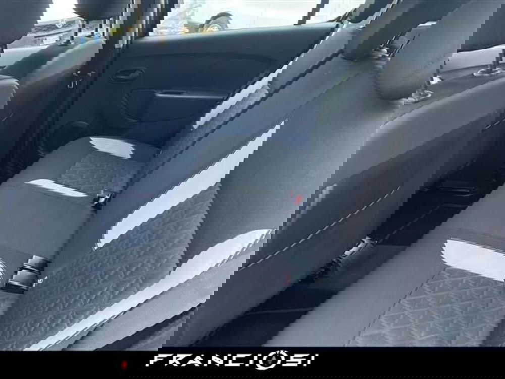Dacia Sandero usata a Modena (9)