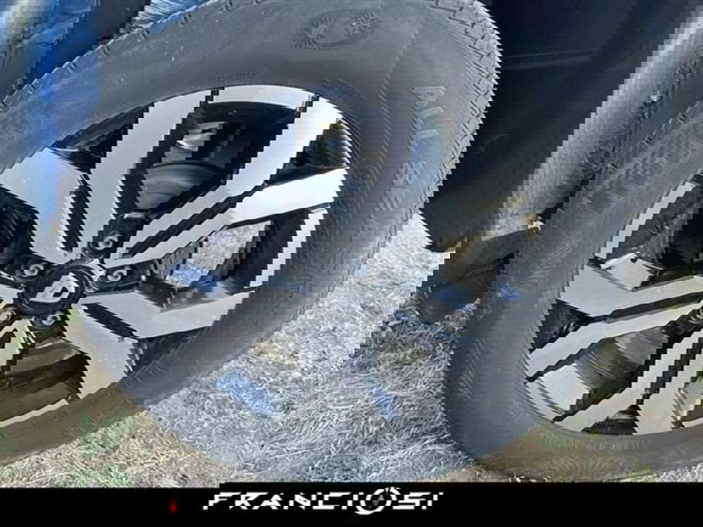 Dacia Duster usata a Modena (14)