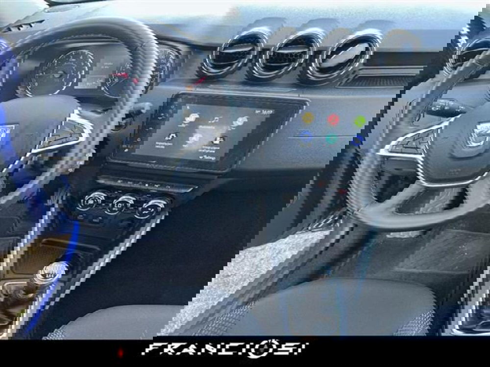 Dacia Duster usata a Modena (9)