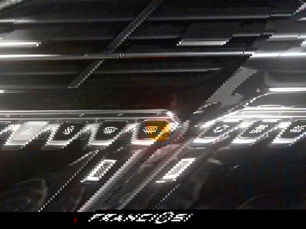 Peugeot 2008 usata a Modena (12)
