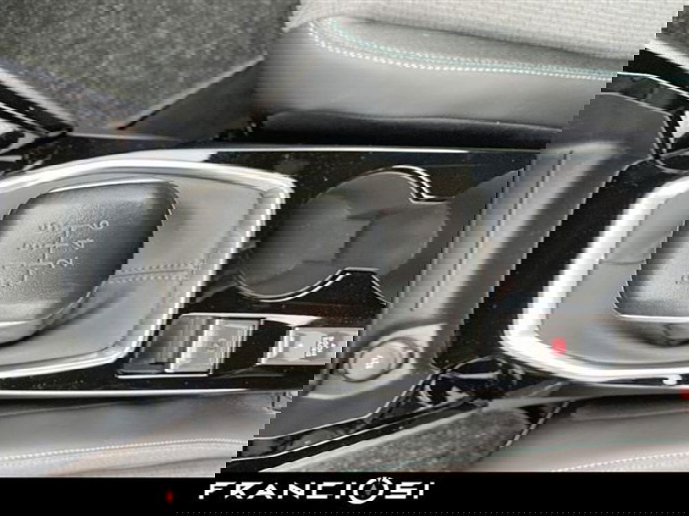 Peugeot 2008 usata a Modena (17)