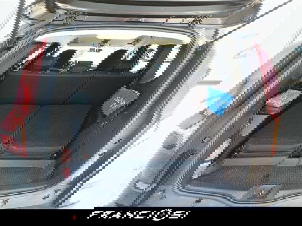 Dacia Jogger usata a Modena (12)