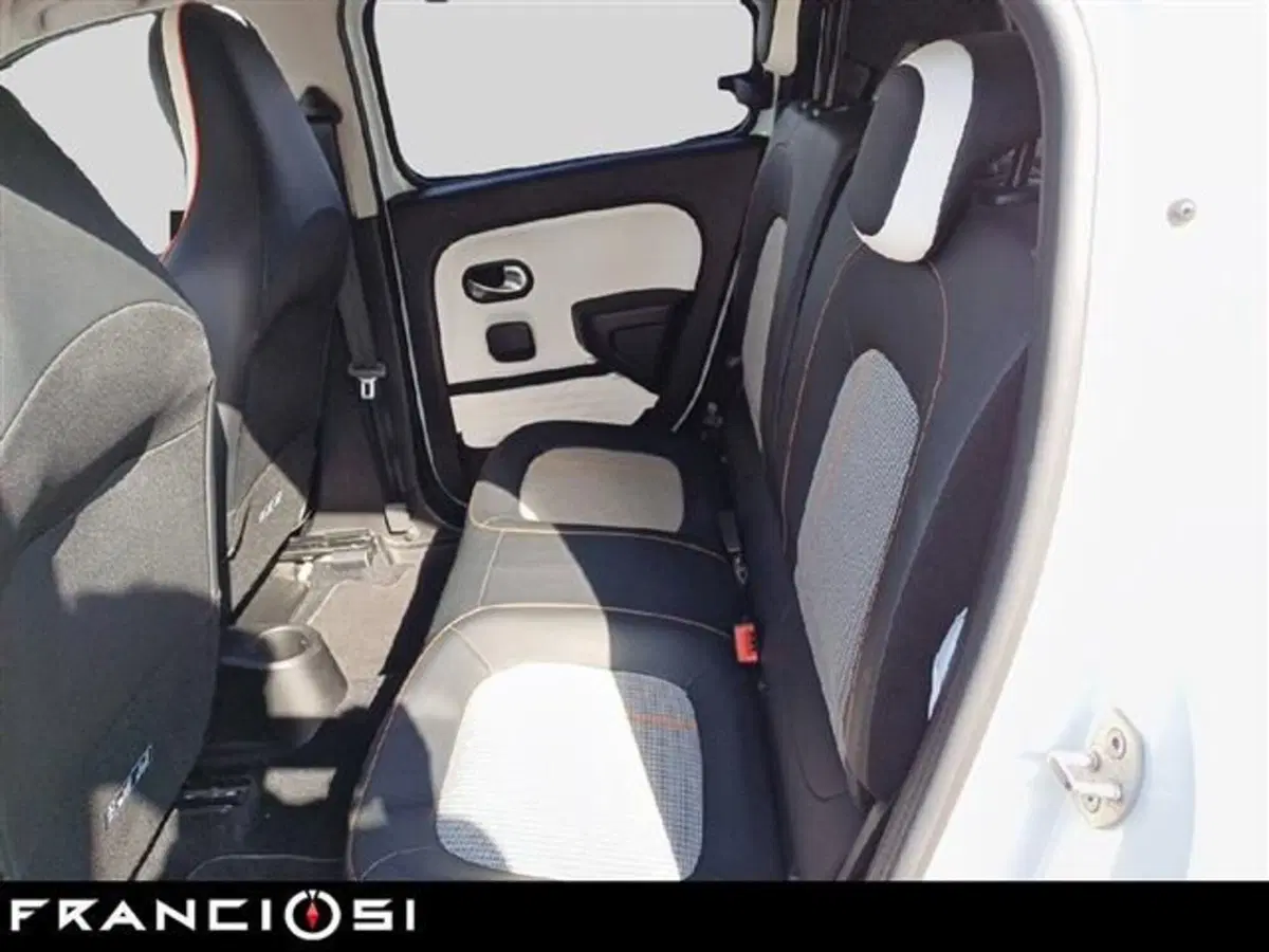 Renault Twingo usata a Modena (11)