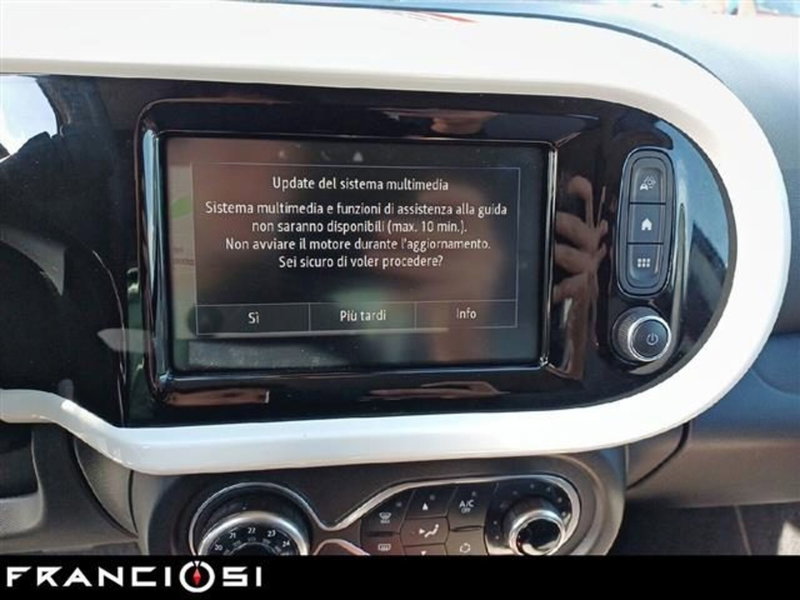 Renault Twingo usata a Modena (9)