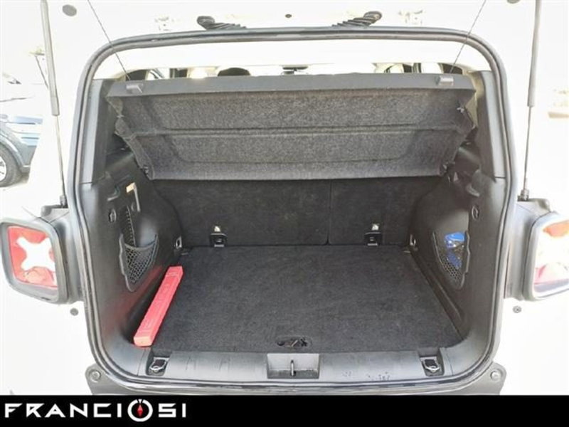 Jeep Renegade usata a Modena (12)