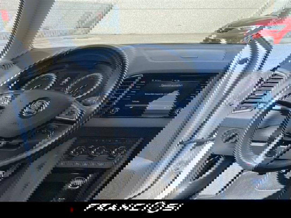 Skoda Karoq usata a Modena (7)