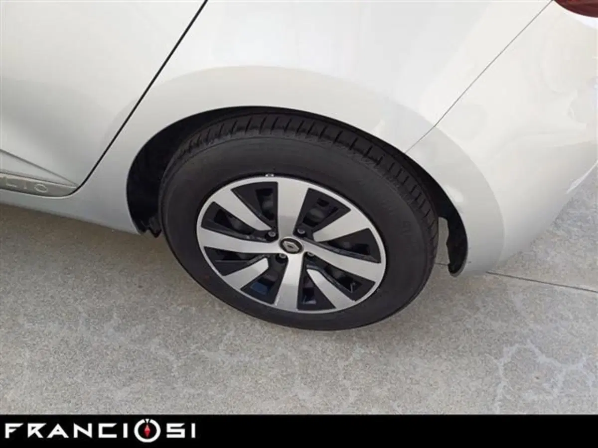 Renault Clio usata a Modena (13)