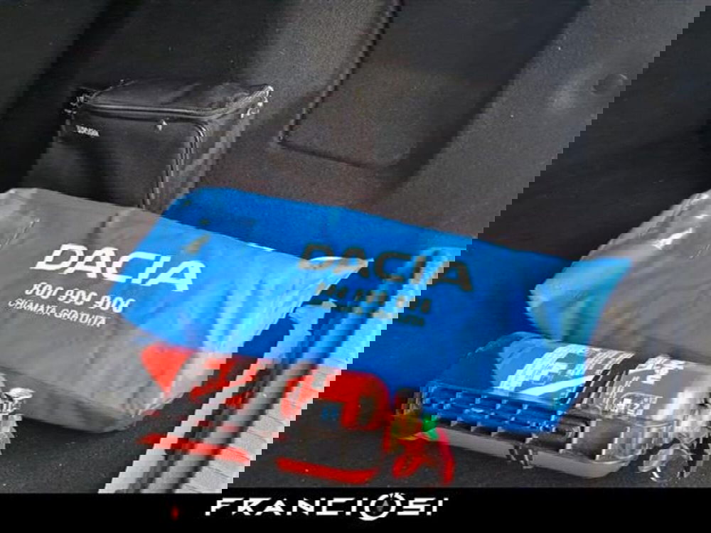 Dacia Duster usata a Modena (18)