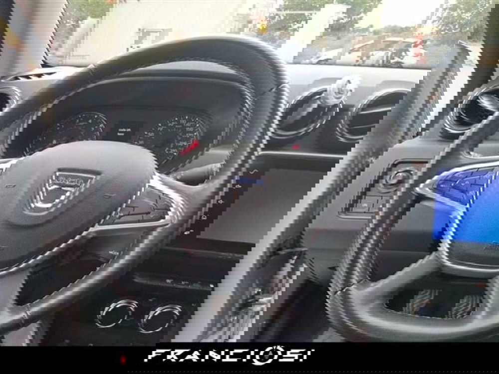 Dacia Duster usata a Modena (9)