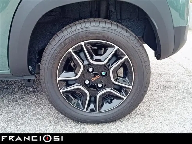 Dacia Spring nuova a Modena (20)