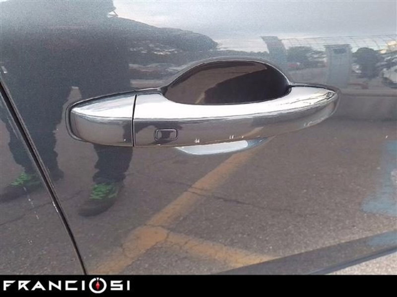 Renault Megane E-Tech Electric usata a Modena (16)