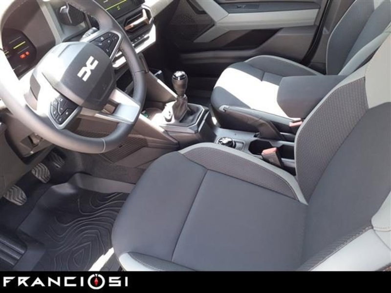 Dacia Duster usata a Modena (8)