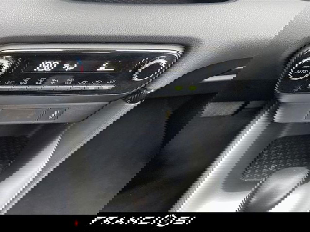 Toyota Yaris Cross usata a Modena (9)