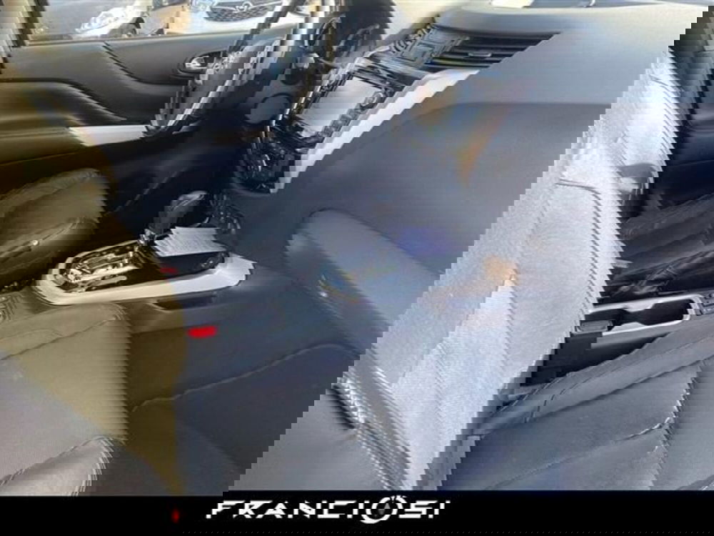 Nissan Navara usata a Modena (15)