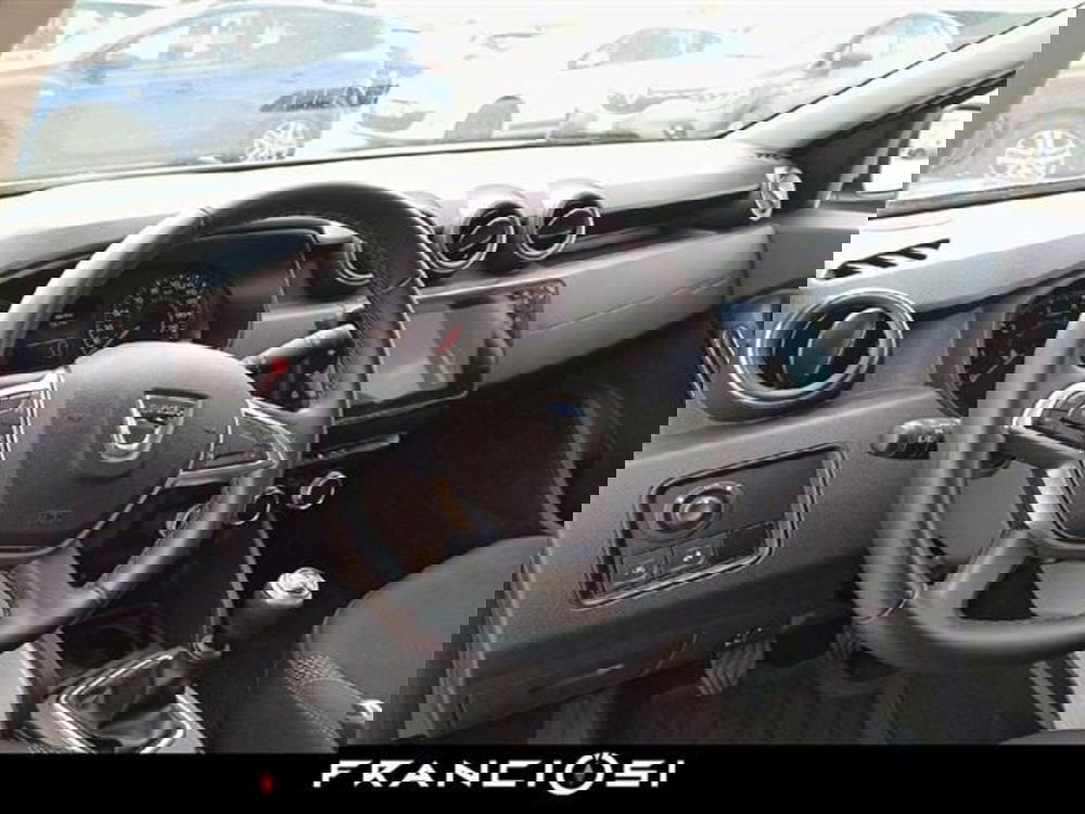 Dacia Duster usata a Modena (9)