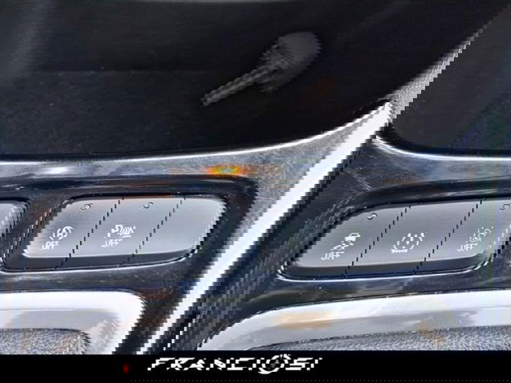 Opel Crossland X usata a Modena (16)