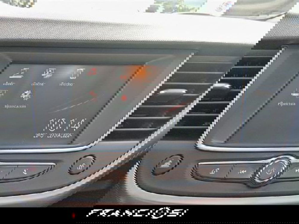 Opel Crossland X usata a Modena (6)