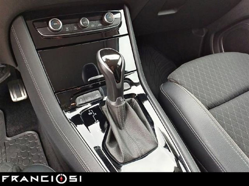 Opel Grandland X usata a Modena (7)