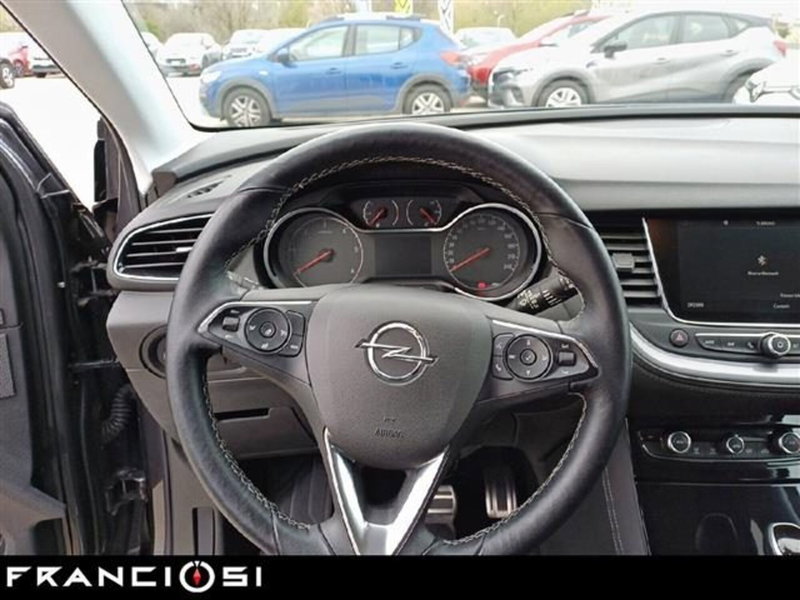 Opel Grandland X usata a Modena (9)
