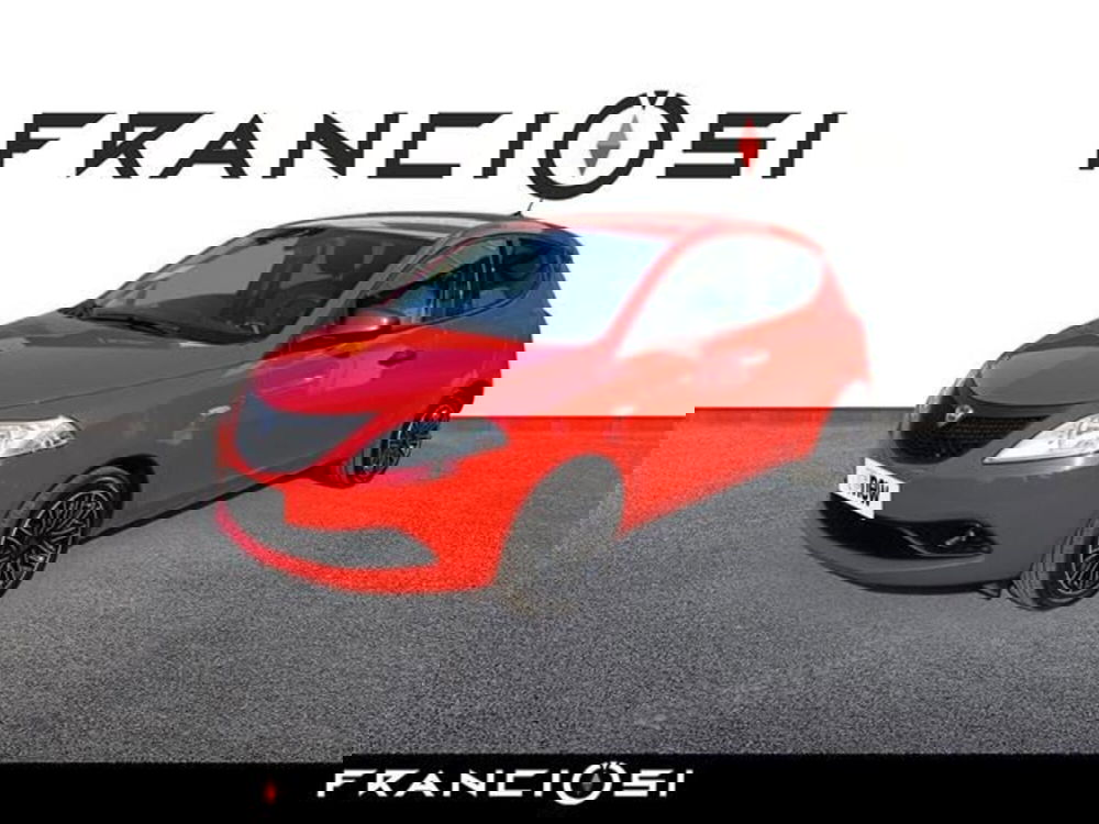 Lancia Ypsilon usata a Modena