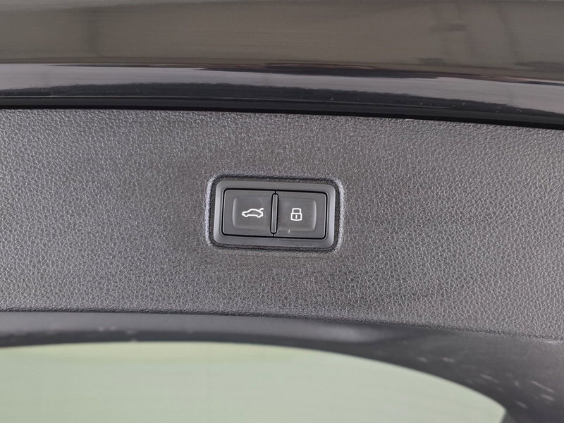 Audi Q7 usata a Cuneo (12)