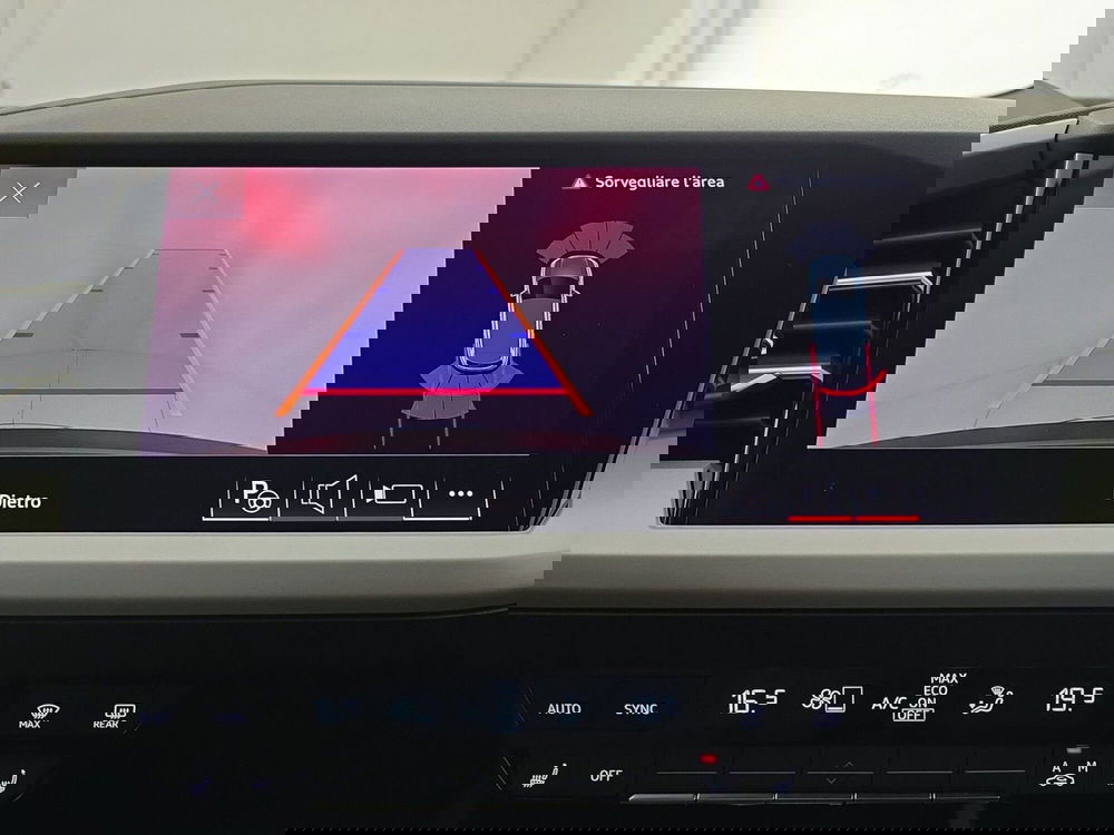 Audi Q4 usata a Asti (14)