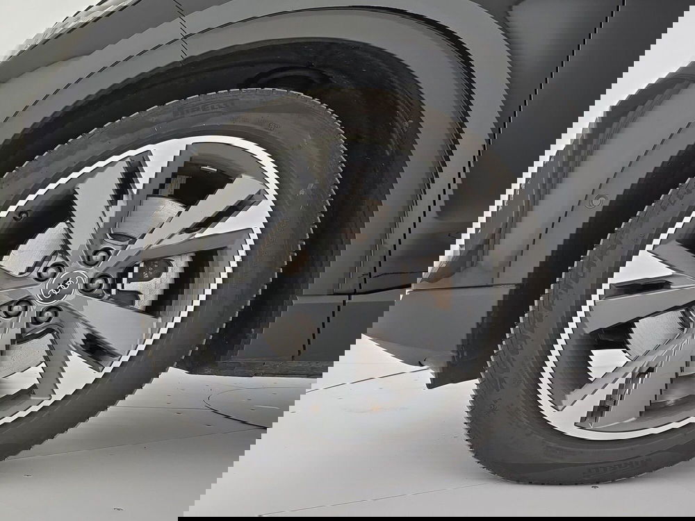 Audi Q4 usata a Asti (7)