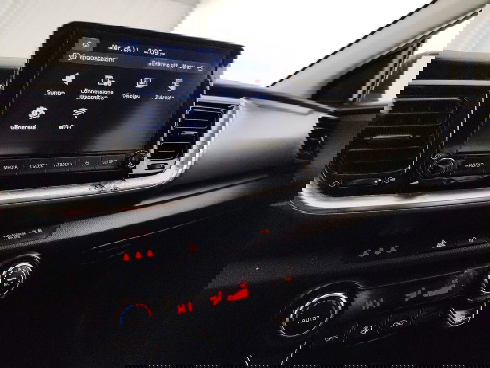 Kia Stonic usata a Massa-Carrara (13)