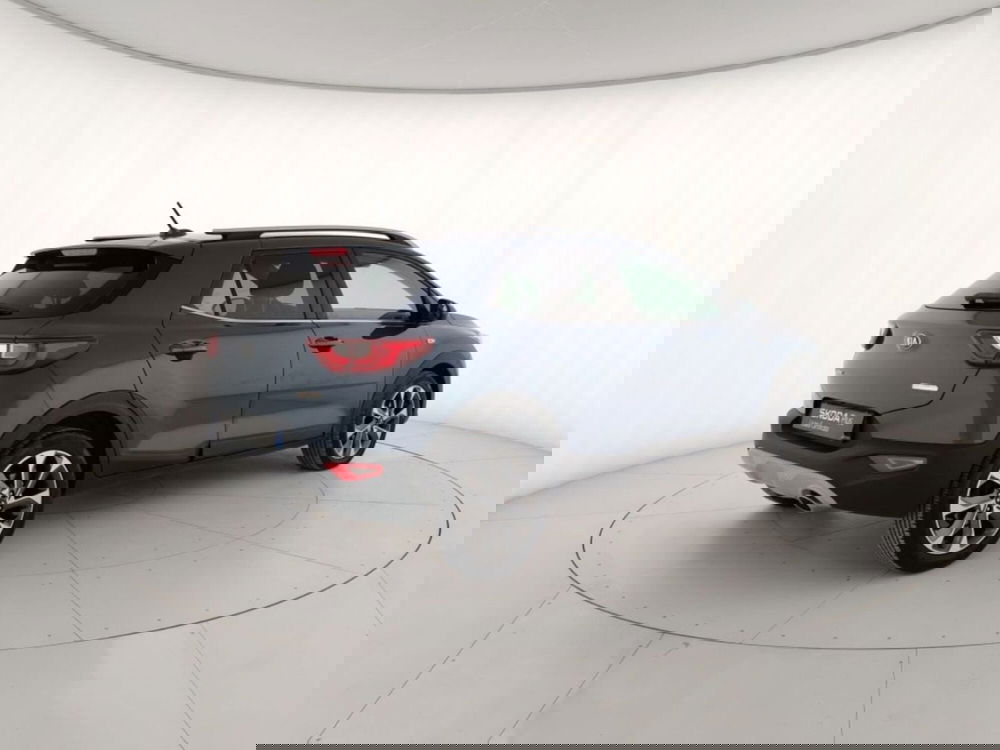 Kia Stonic usata a Massa-Carrara (3)