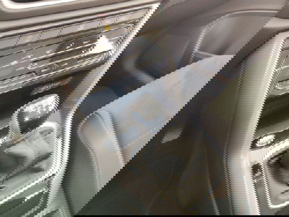 Volkswagen T-Roc usata a Massa-Carrara (11)