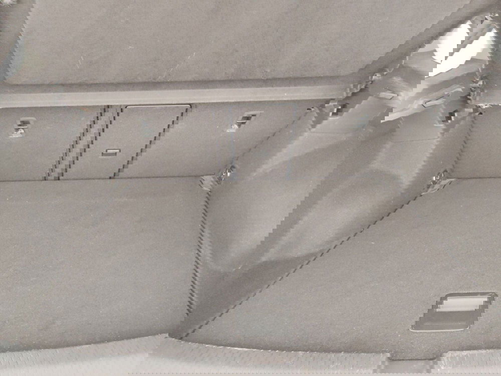 Volkswagen T-Roc usata a Massa-Carrara (16)